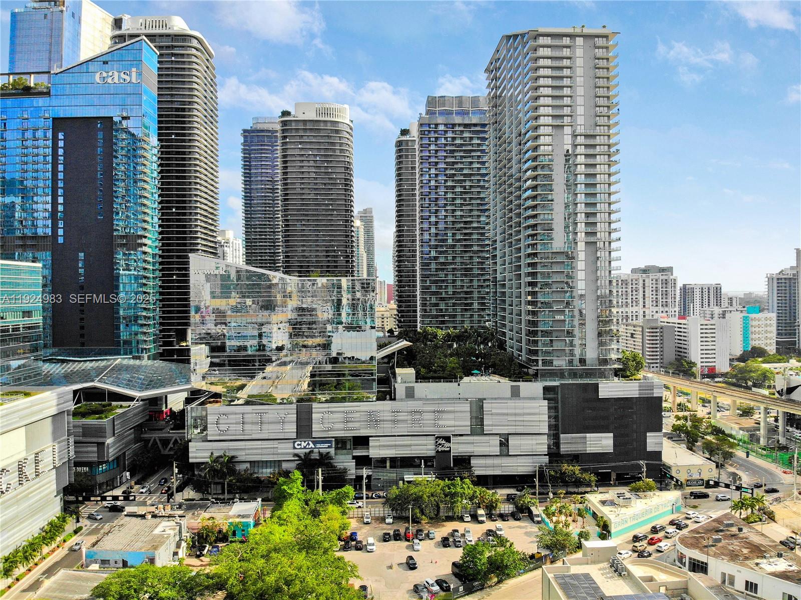 88 SW 7th St #2008 Miami, FL 33130