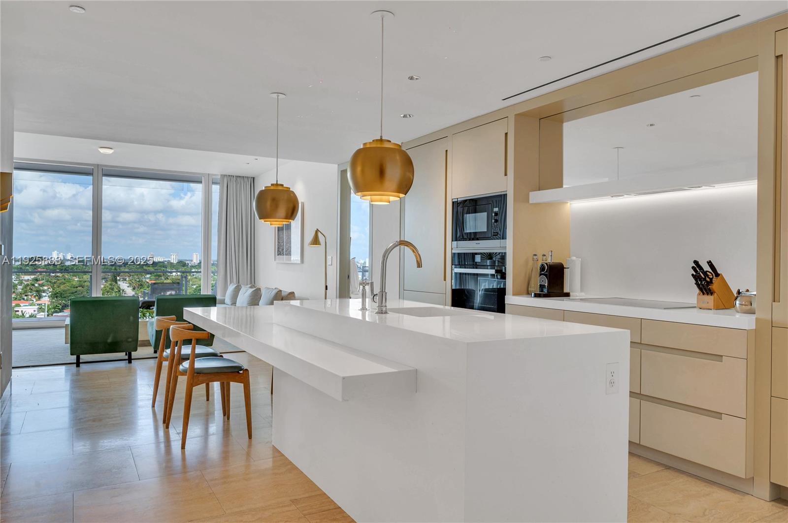 9111 Collins Ave #N-914 Surfside, FL 33154