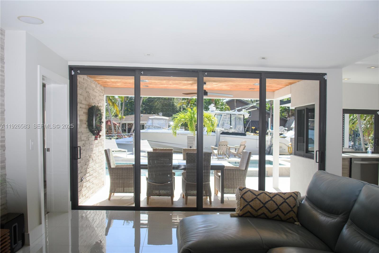 2734 SE 14th St Pompano Beach, FL 33062