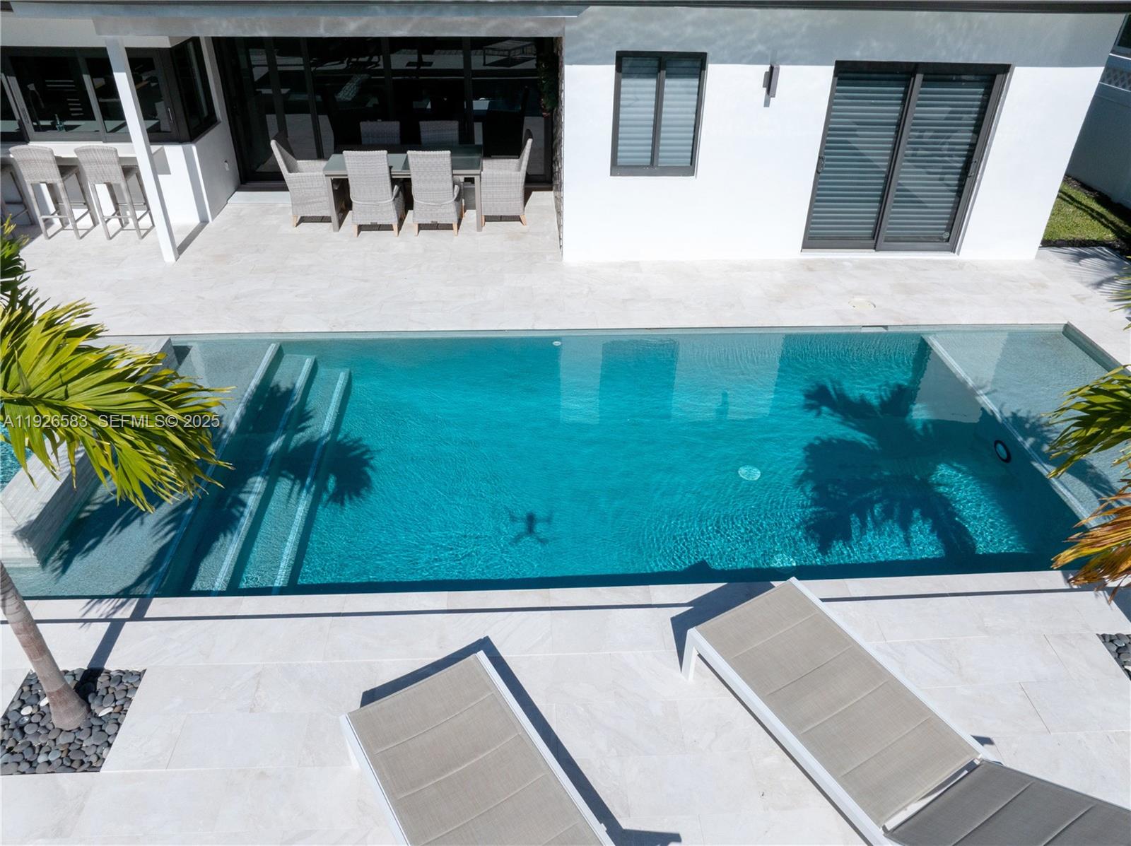 2734 SE 14th St Pompano Beach, FL 33062