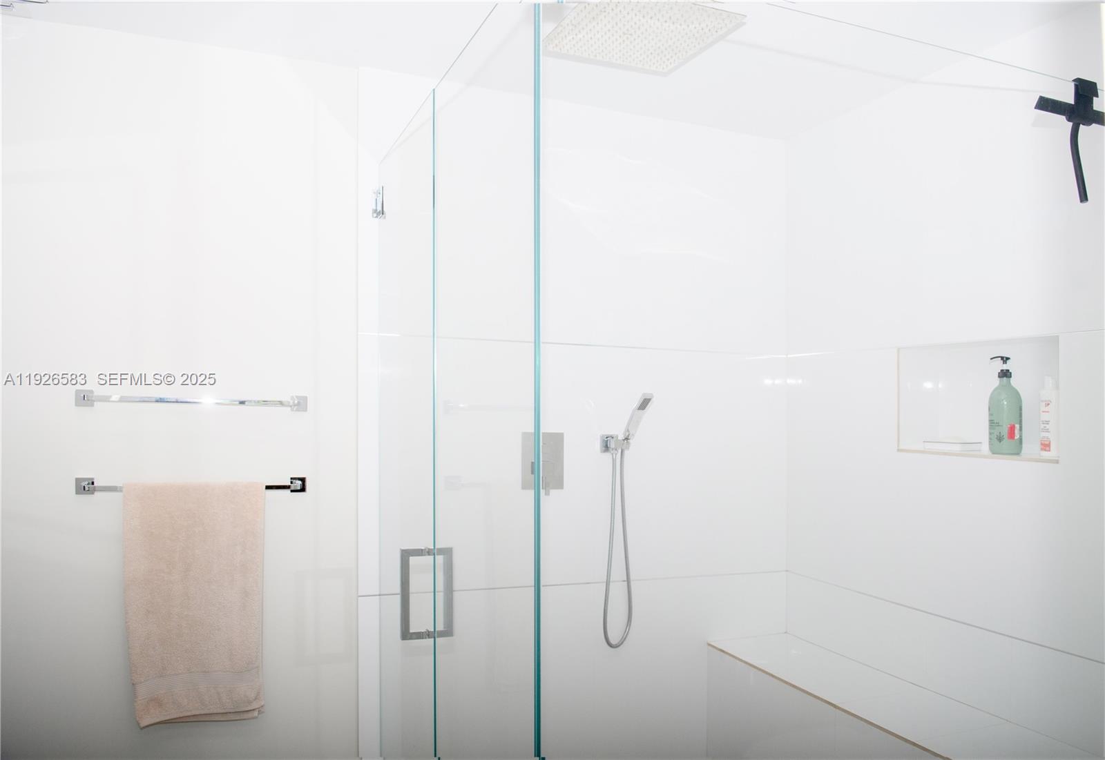 2734 SE 14th St Pompano Beach, FL 33062