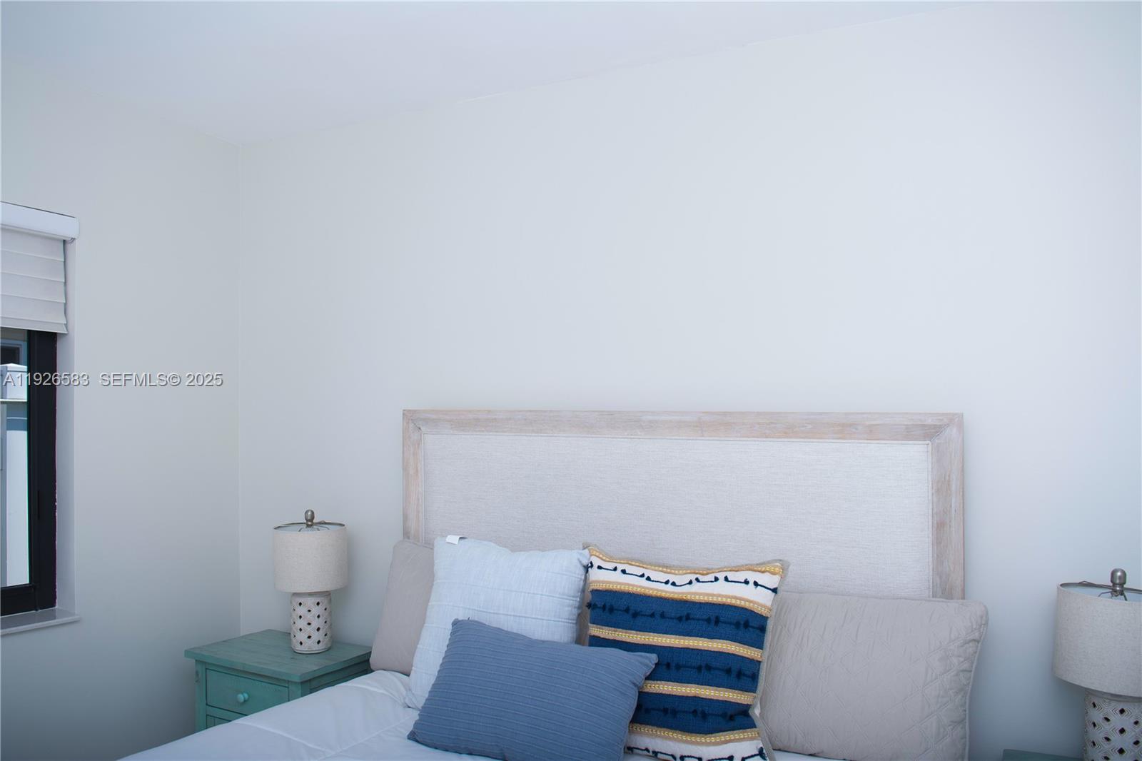 2734 SE 14th St Pompano Beach, FL 33062