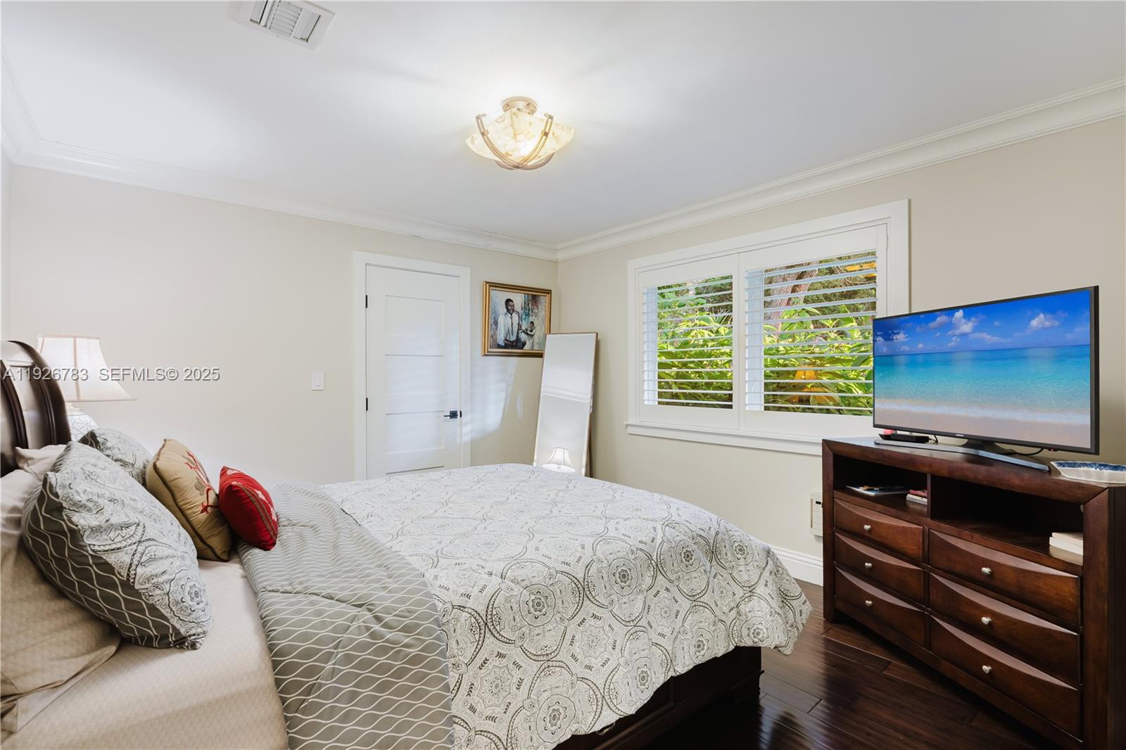 6755 SW 99th Ter Pinecrest, FL 33156