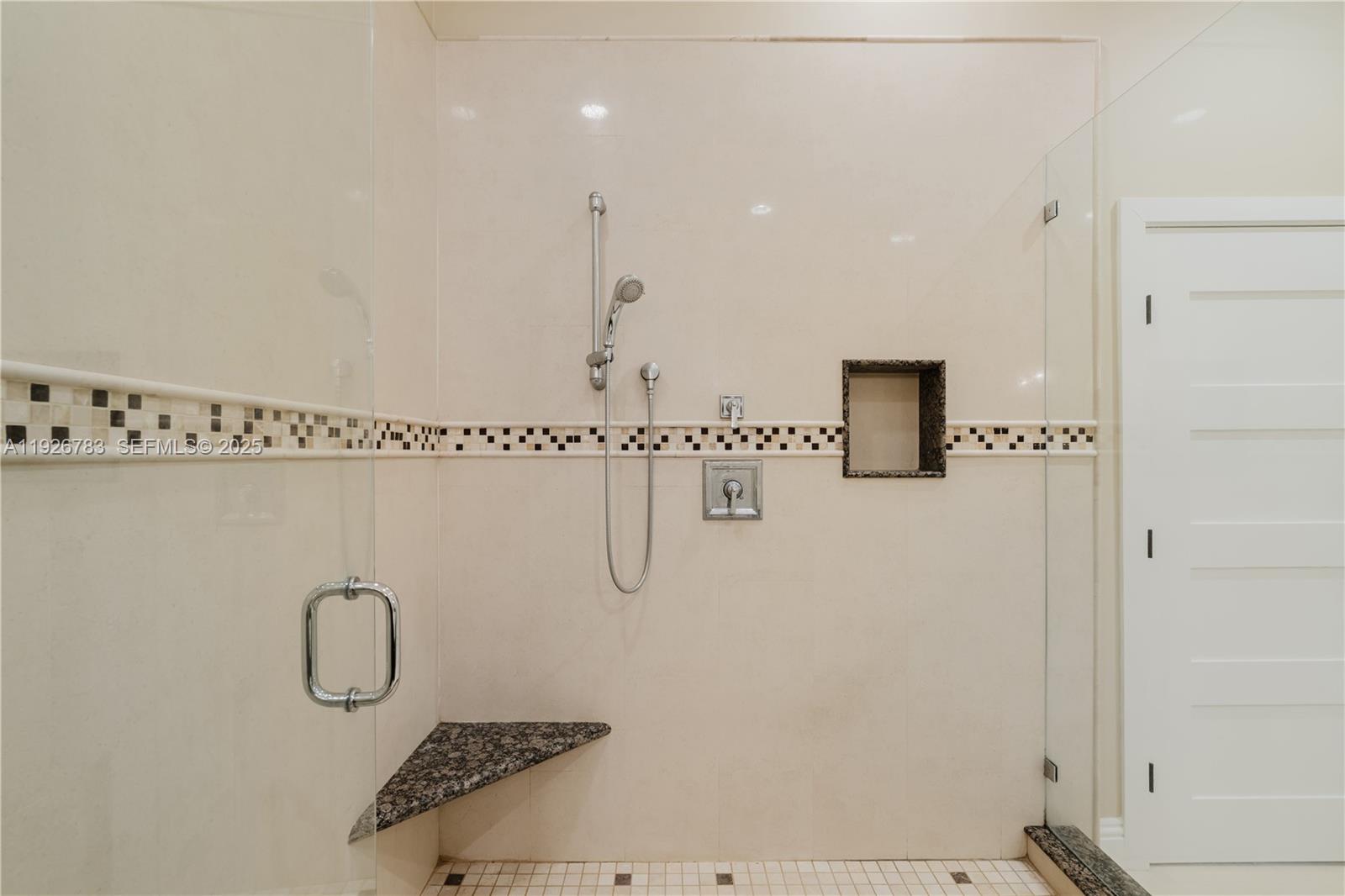 6755 SW 99th Ter Pinecrest, FL 33156