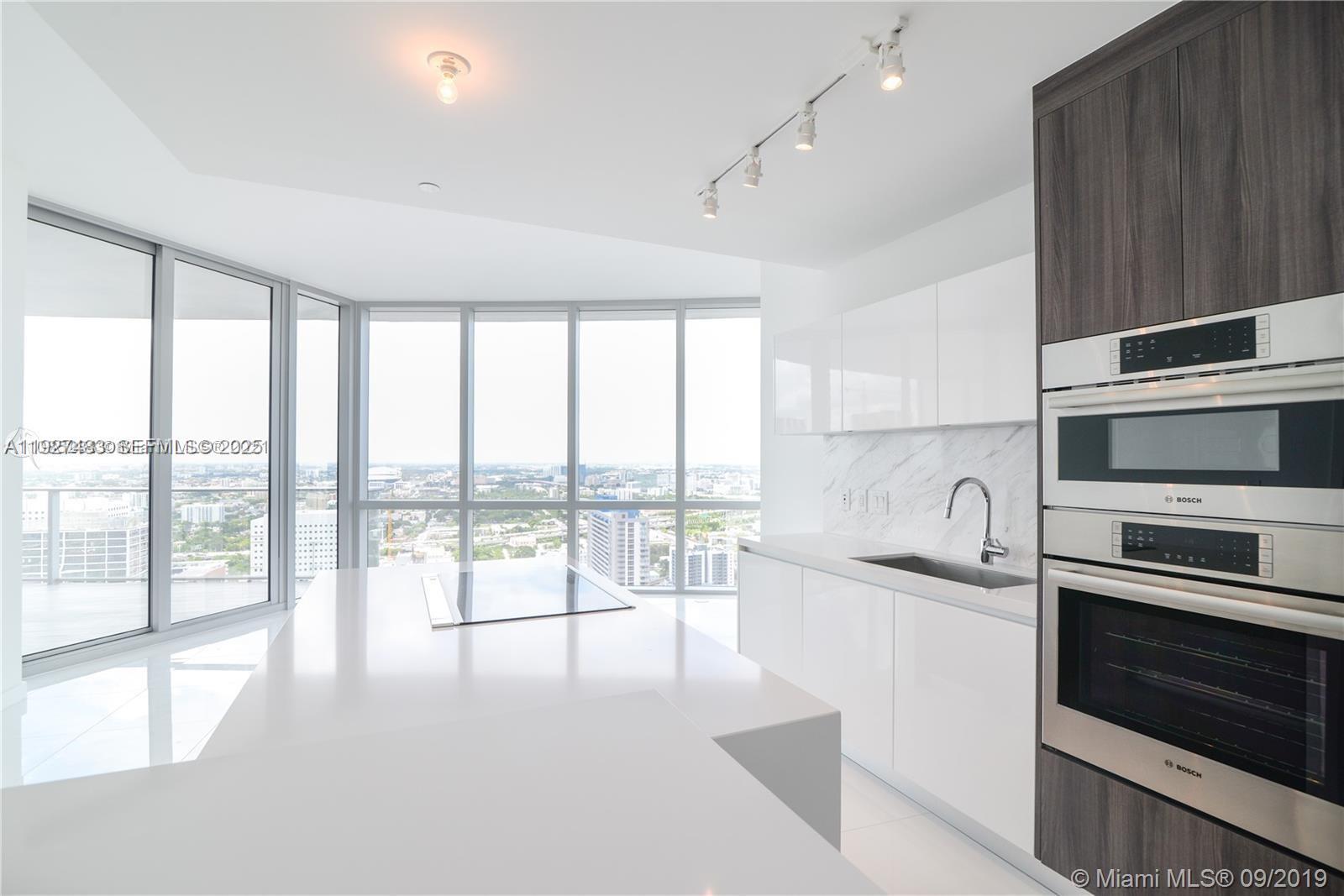 851 NE 1st Ave #4110 Miami, FL 33132