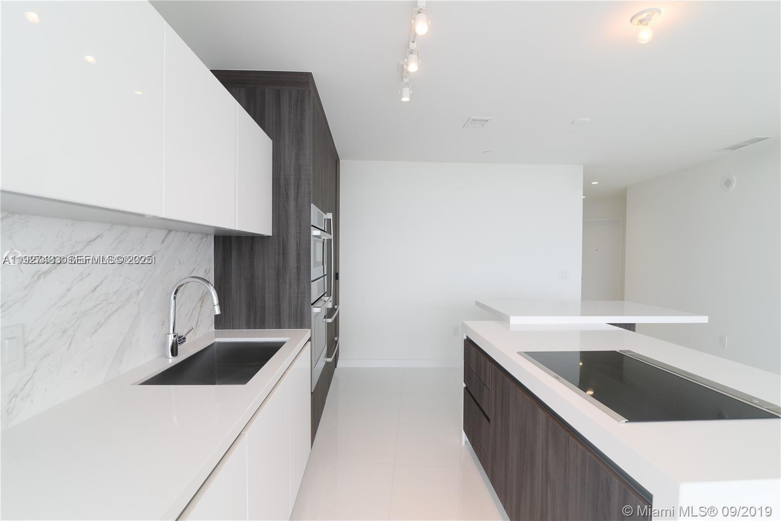 851 NE 1st Ave #4110 Miami, FL 33132