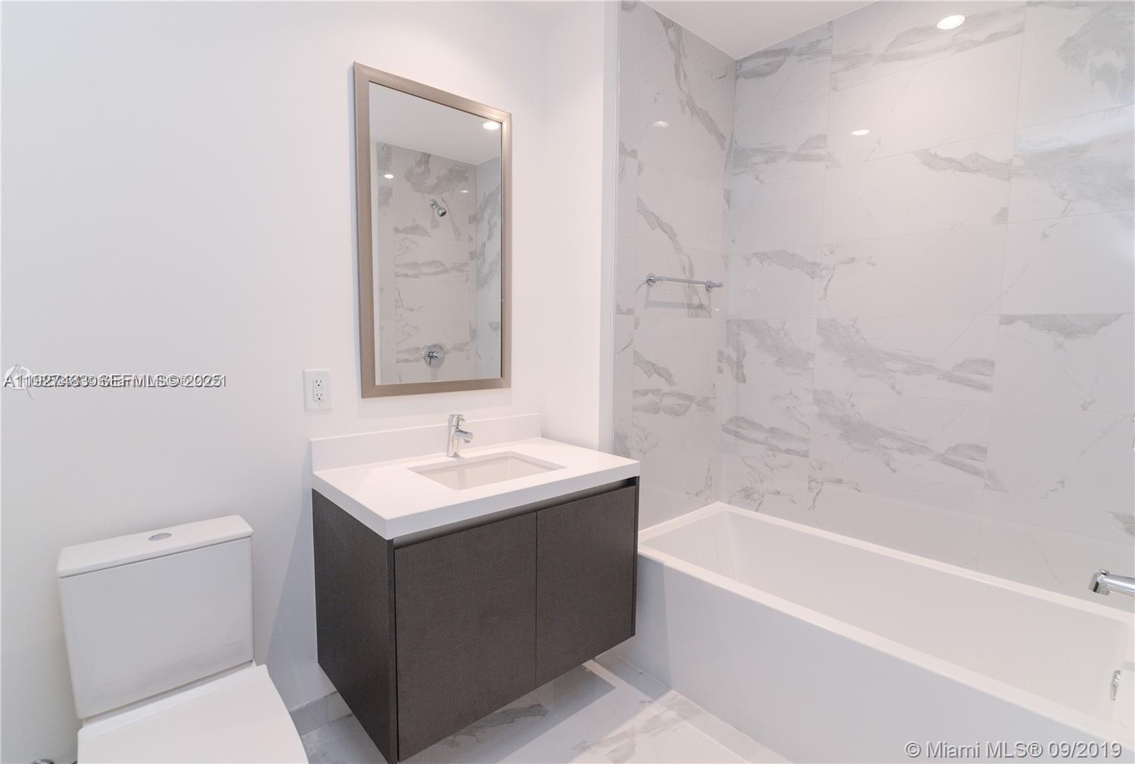 851 NE 1st Ave #4110 Miami, FL 33132