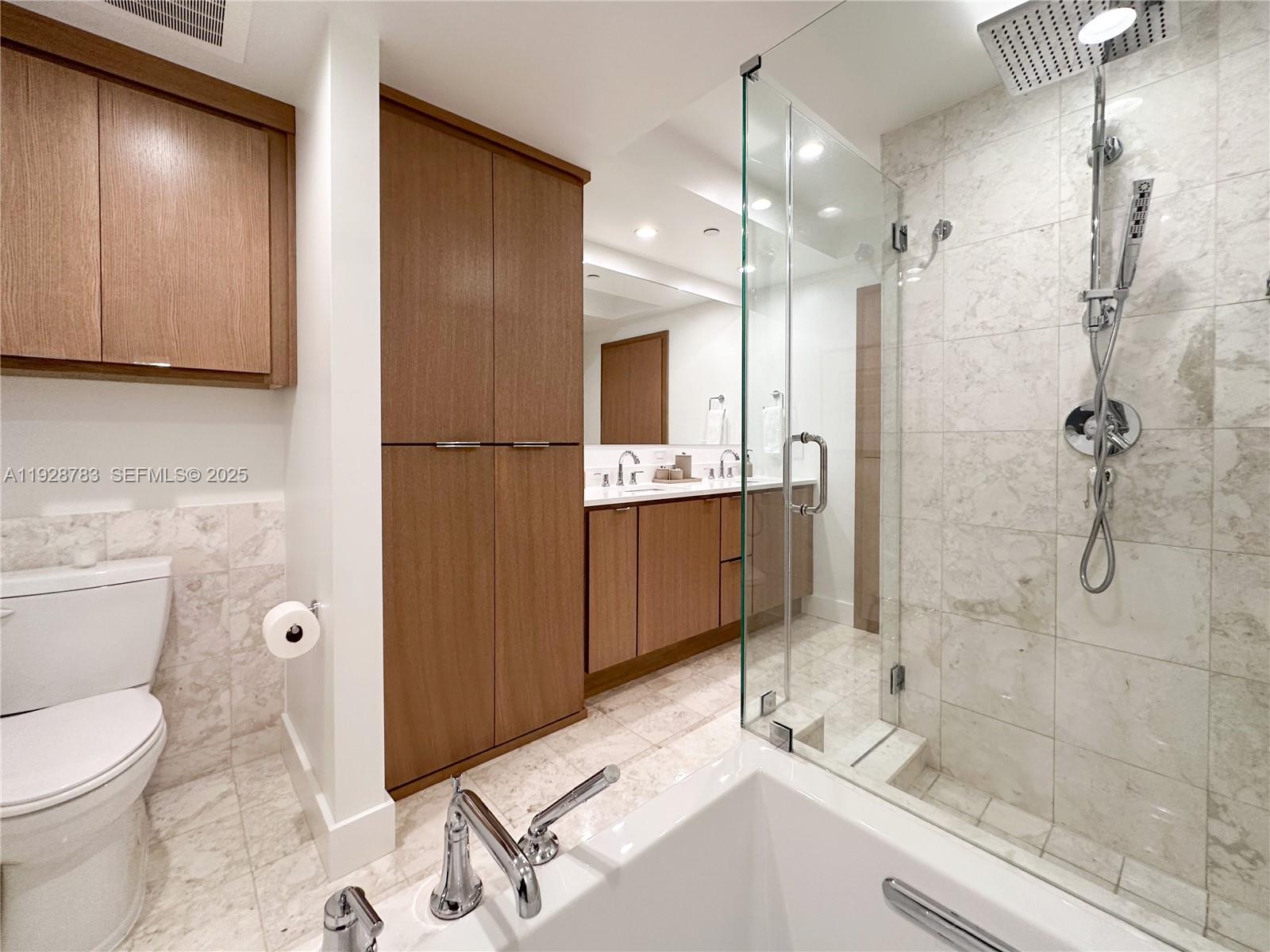 1331 Brickell Bay Dr #506 Miami, FL 33131