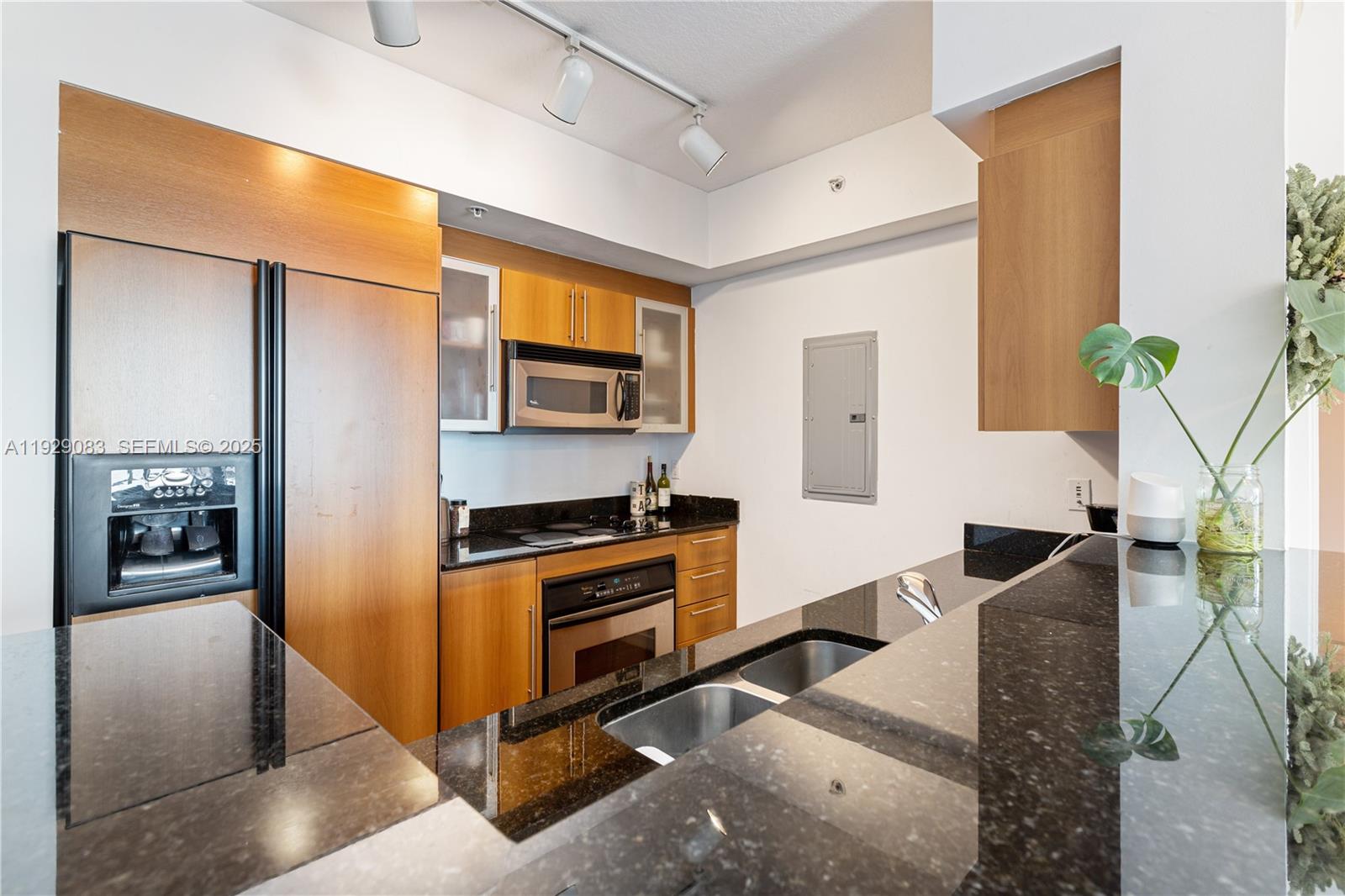 image One Miami East9