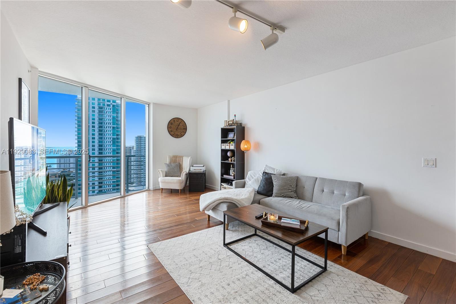 image One Miami East10