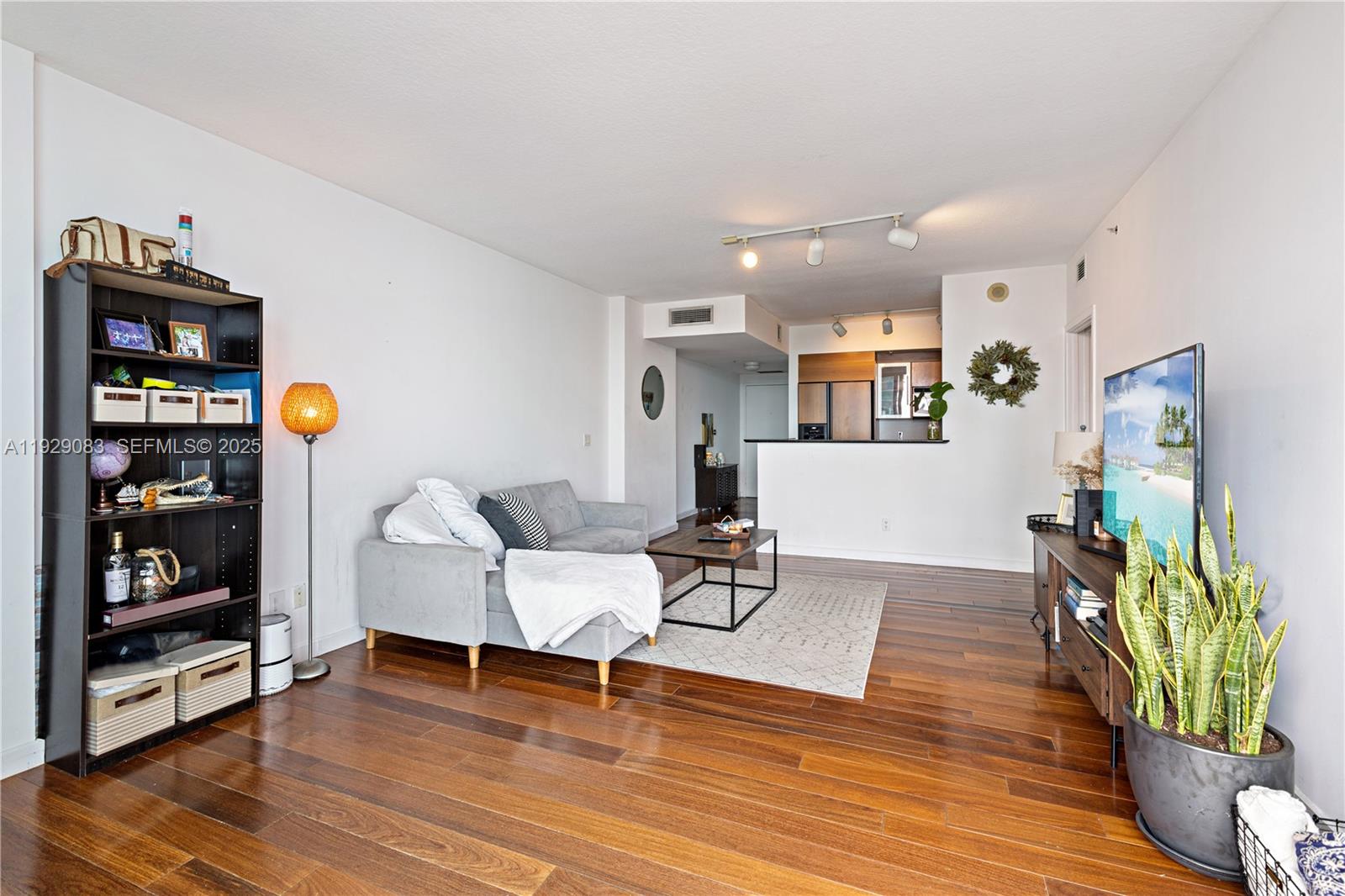 image One Miami East8