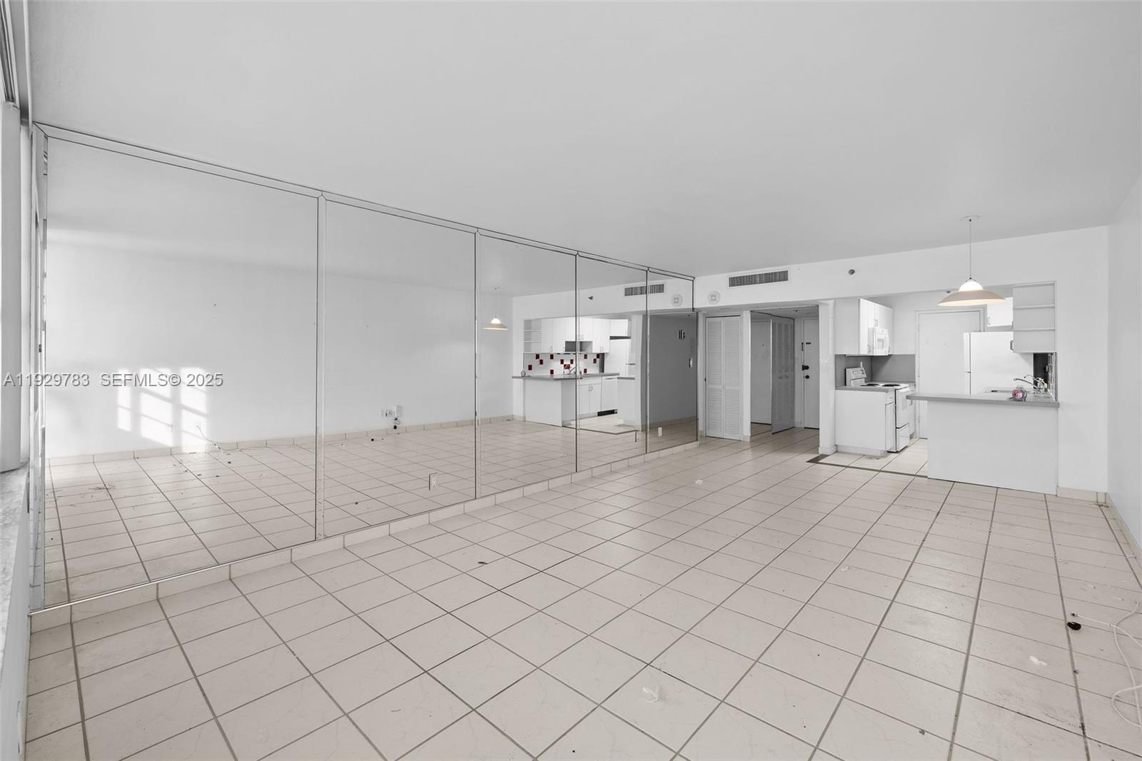 100 Lincoln Rd #1444 Miami Beach, FL 33139