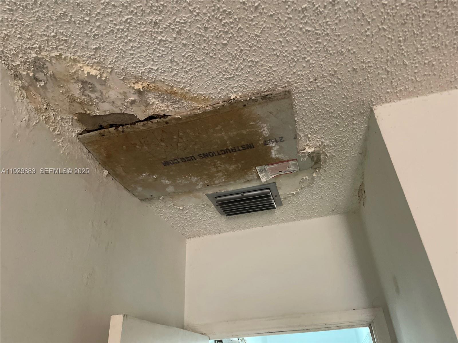 1040 NW 28th Ave Miami, FL 33125