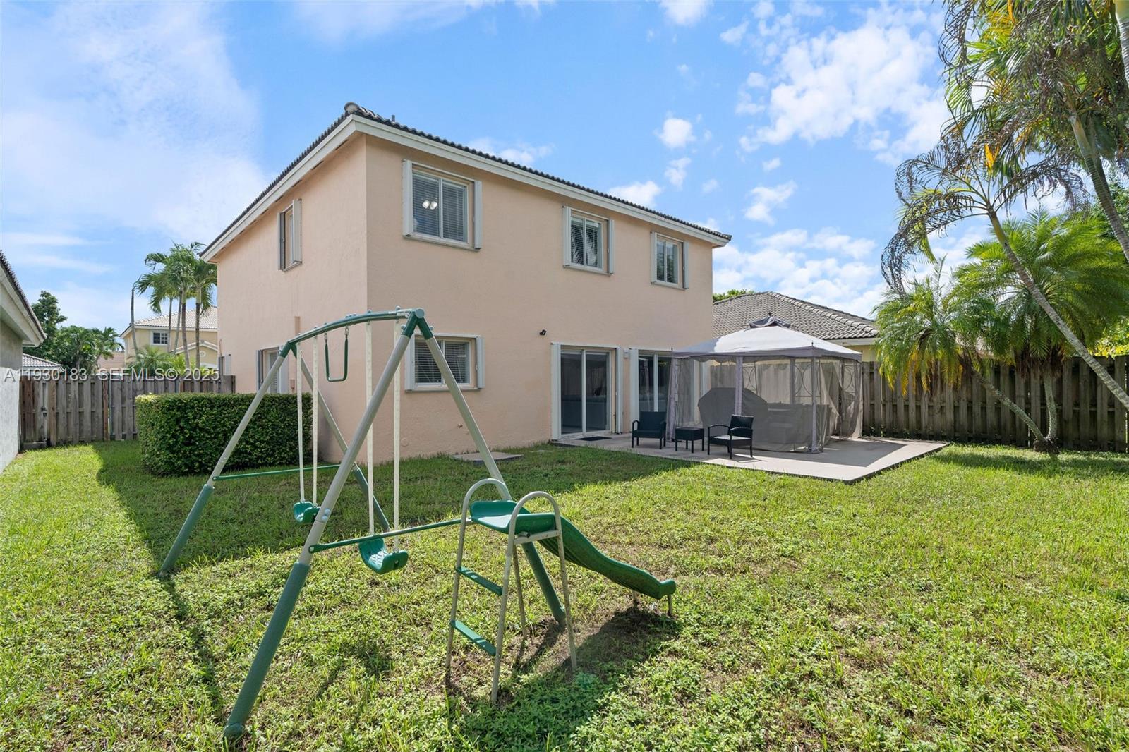 14152 SW 154th Ct Miami, FL 33196