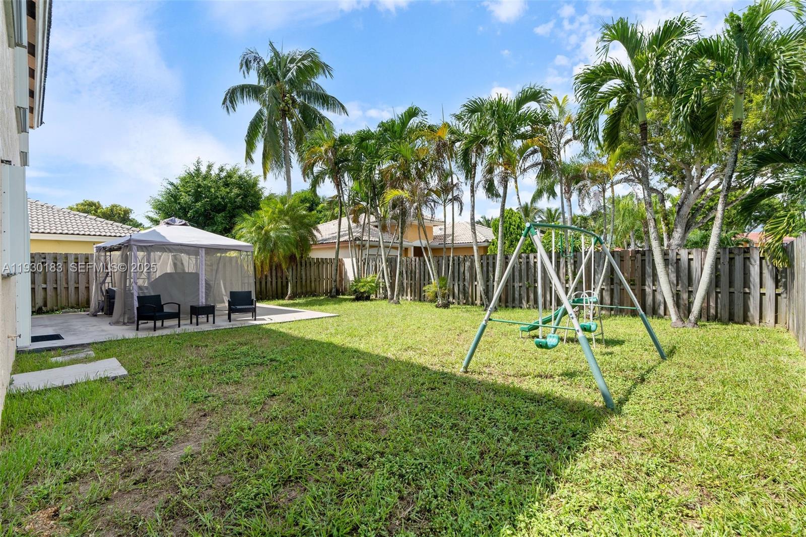 14152 SW 154th Ct Miami, FL 33196