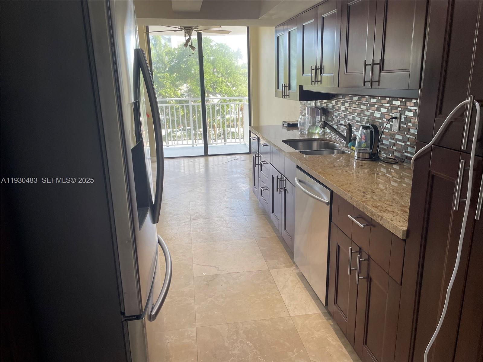 image Winston Towers 6007