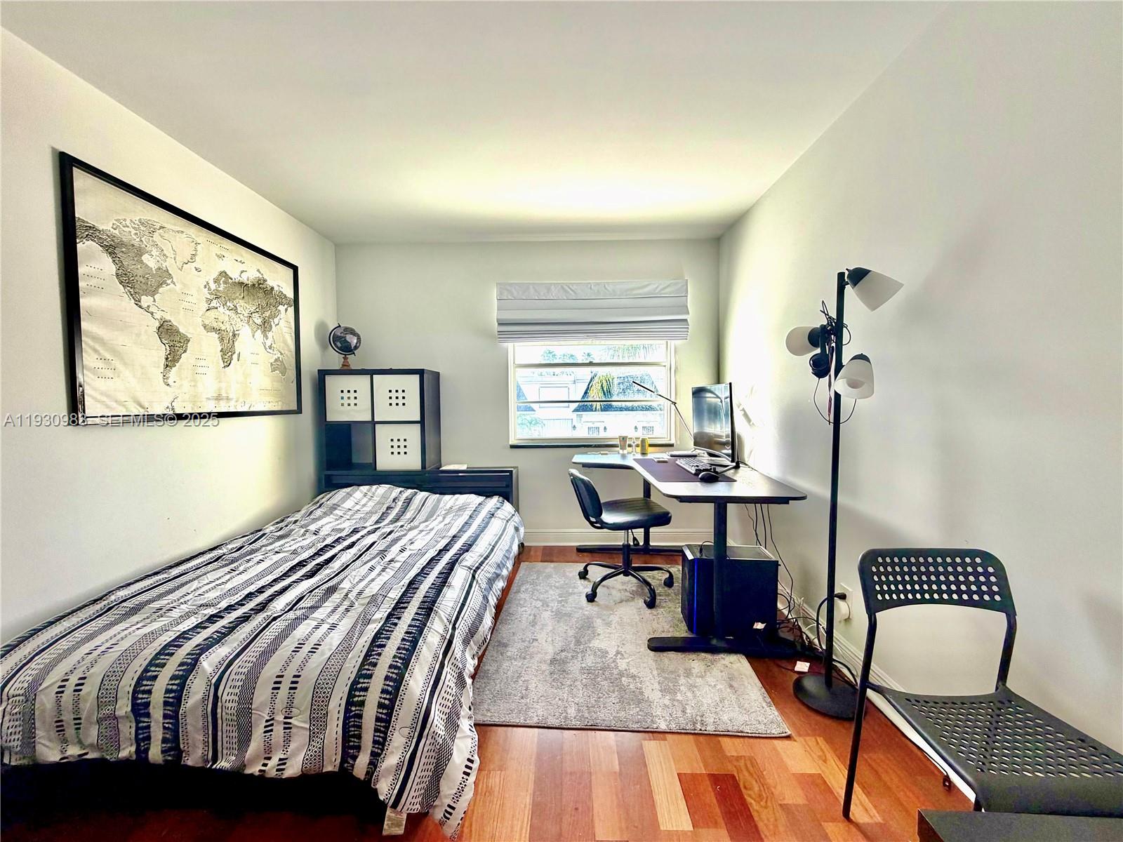 934 NE 27th Ave Hallandale Beach, FL 33009