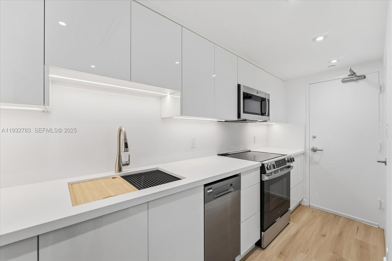 image Mirador 1000 (South Tower)5