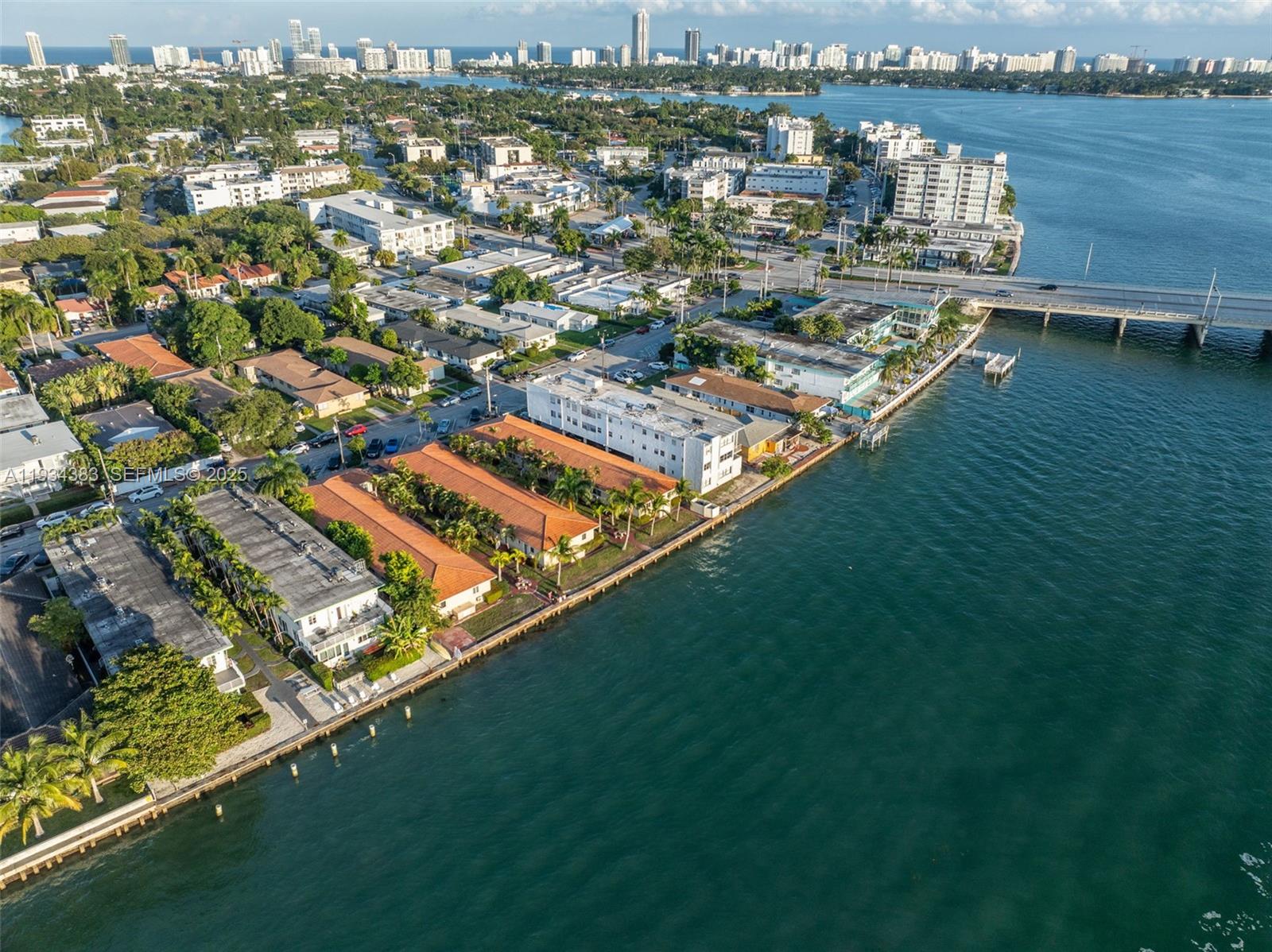 2150 Bay Dr Miami Beach, FL 33141