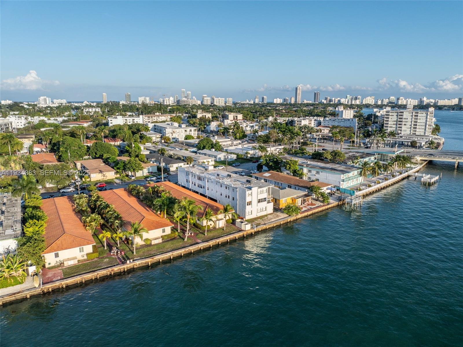 2150 Bay Dr Miami Beach, FL 33141