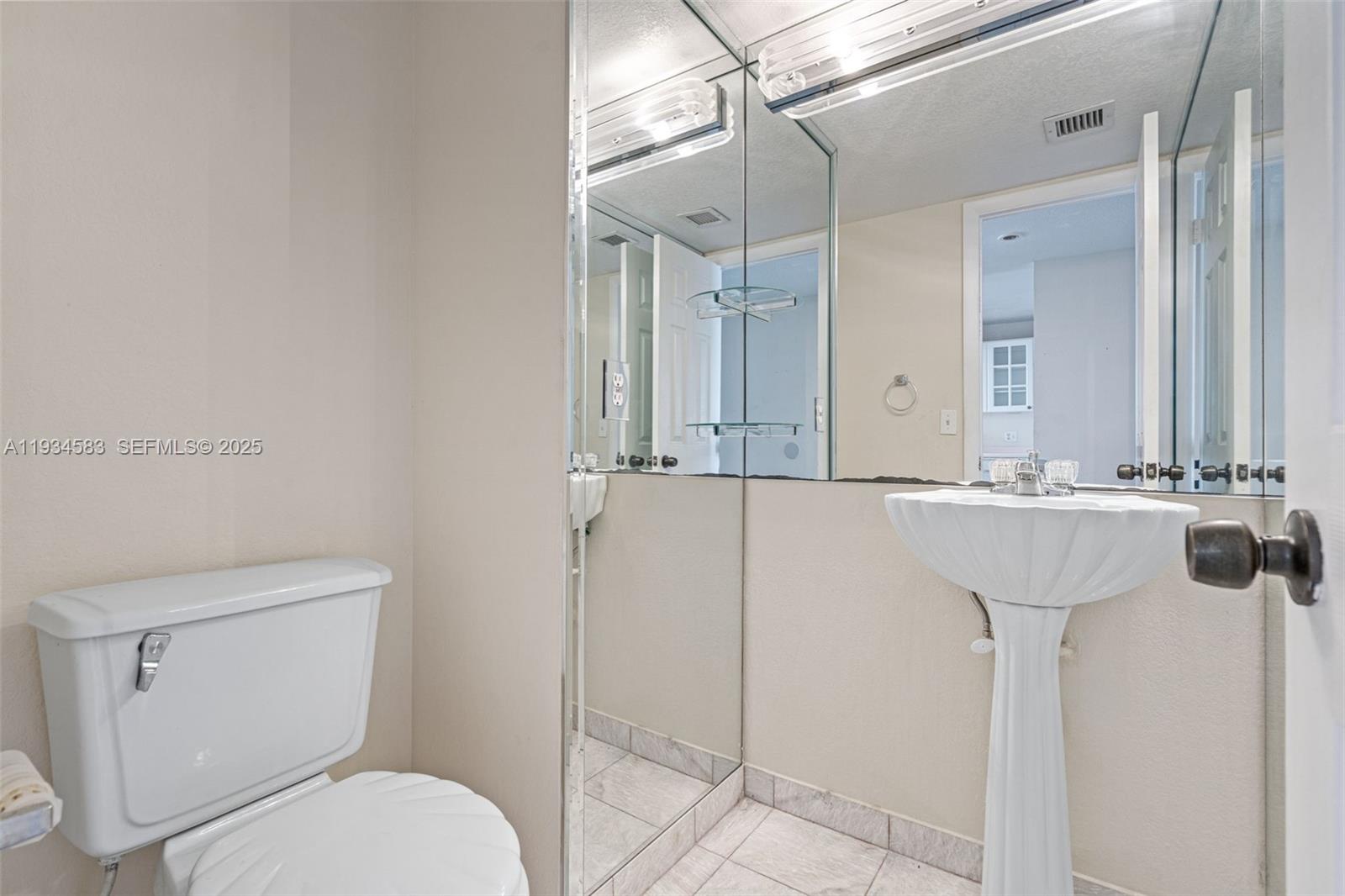 2801 NE 183rd St #510W Aventura, FL 33160