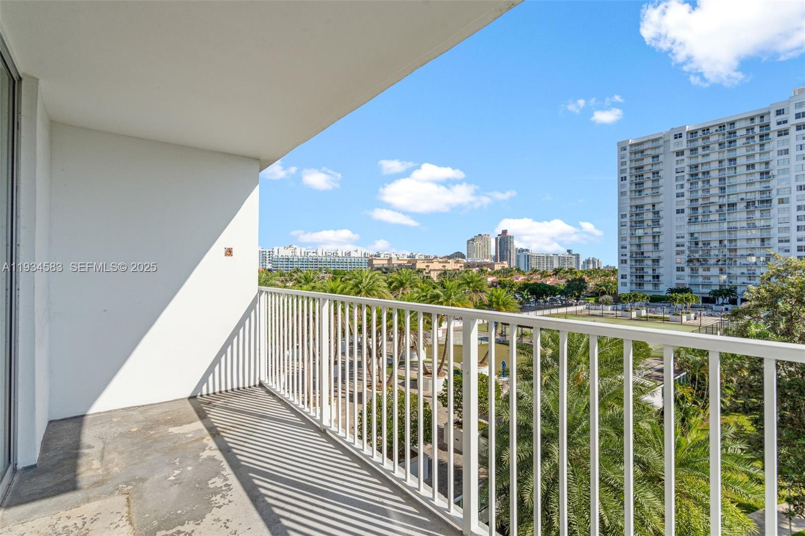2801 NE 183rd St #510W Aventura, FL 33160