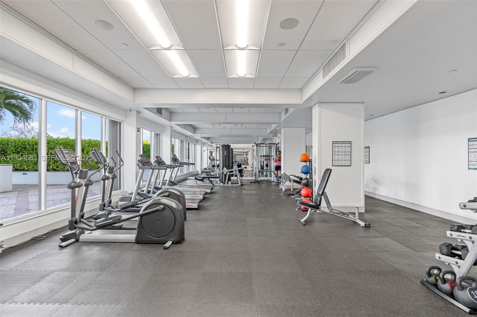 2801 NE 183rd St #510W Aventura, FL 33160