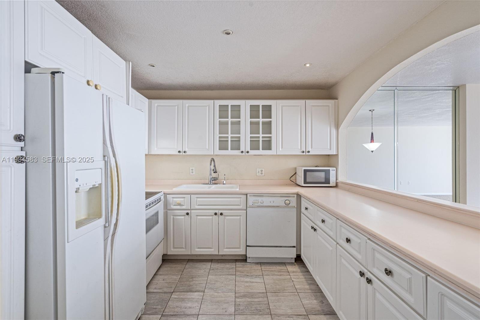 2801 NE 183rd St #510W Aventura, FL 33160