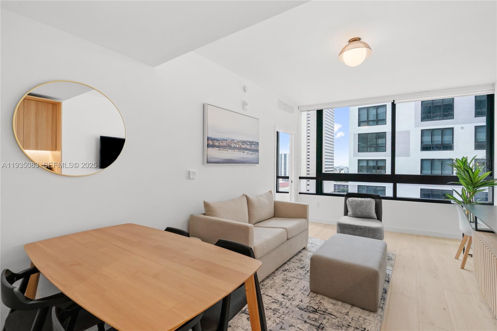 225 N Miami Ave #2012 Miami, FL 33132