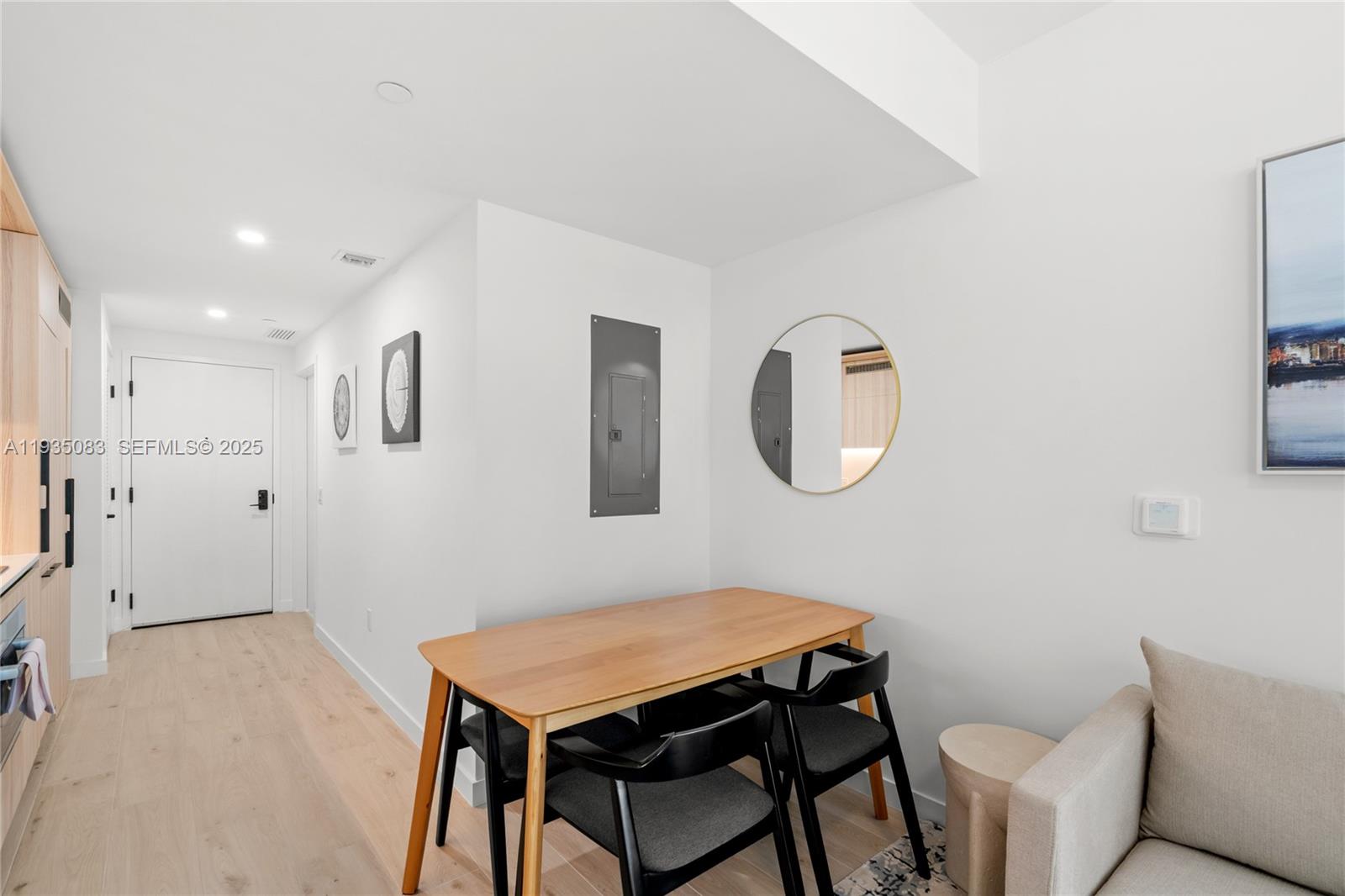 225 N Miami Ave #2012 Miami, FL 33132