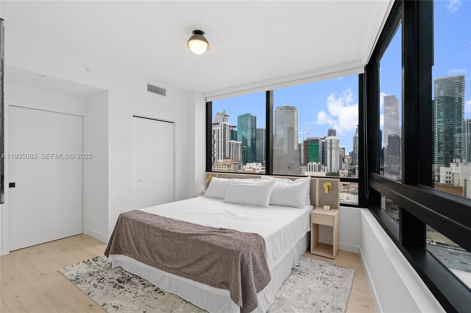 225 N Miami Ave #2012 Miami, FL 33132