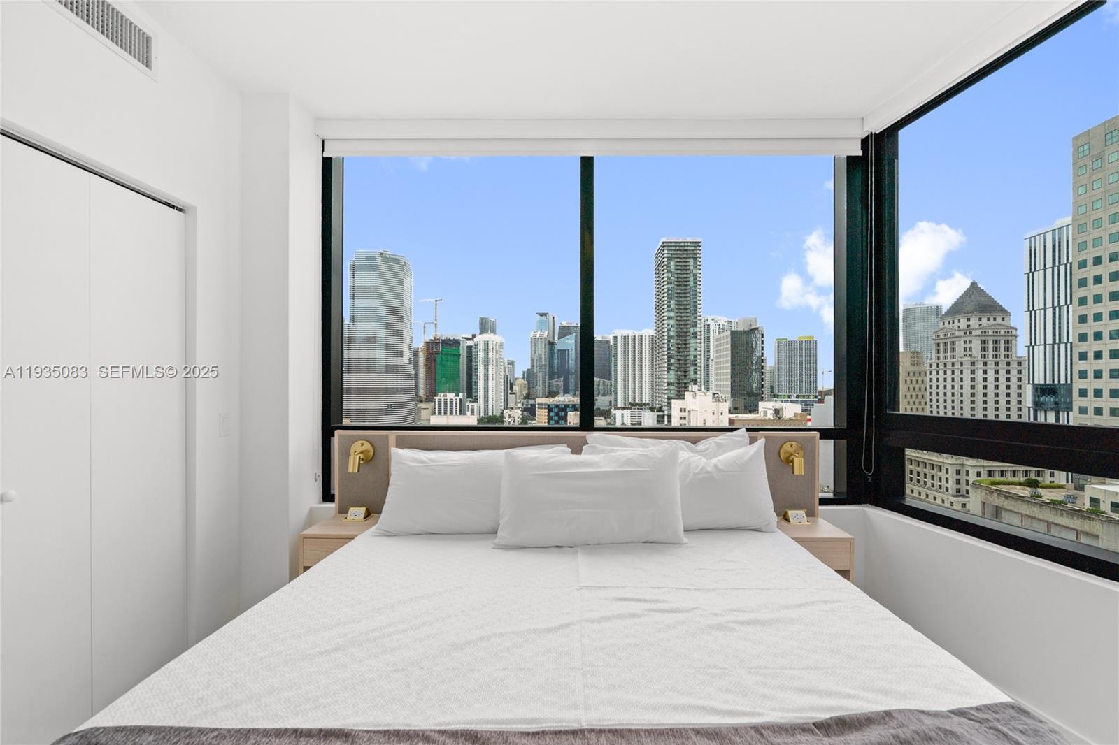 225 N Miami Ave #2012 Miami, FL 33132