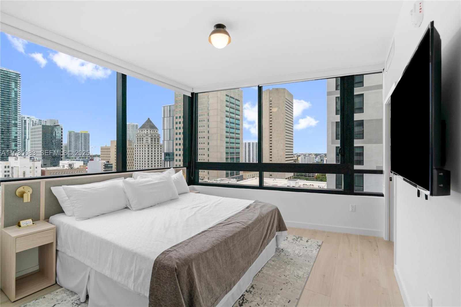 225 N Miami Ave #2012 Miami, FL 33132