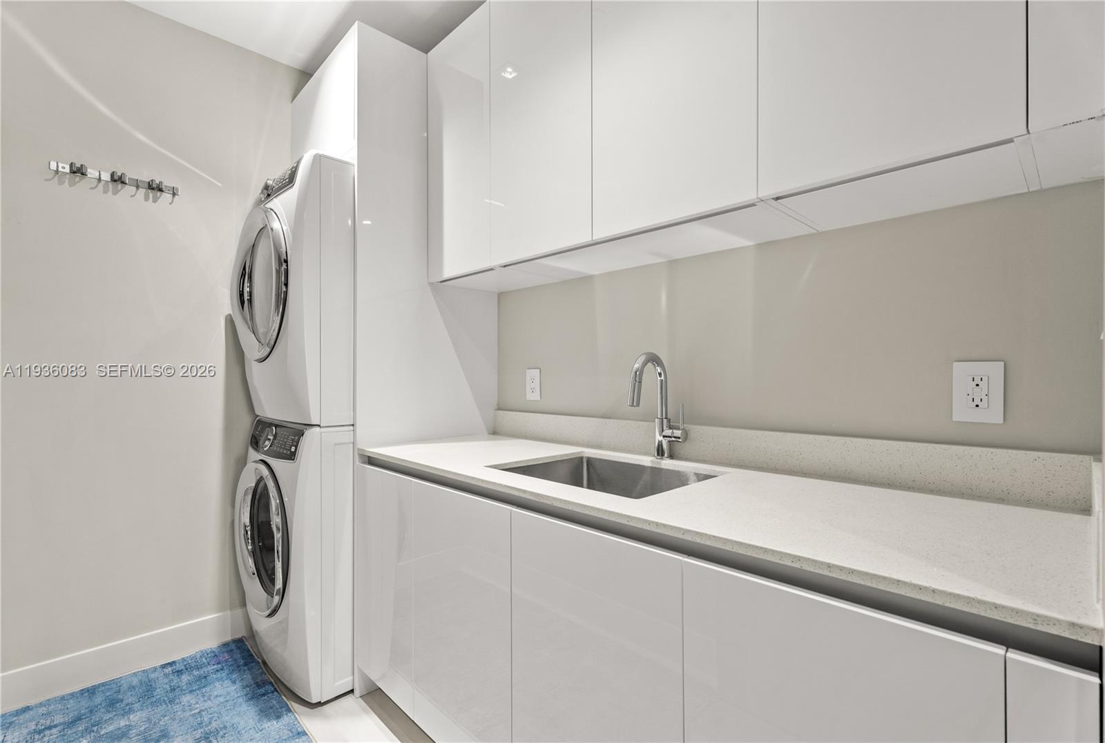 515 Valencia Ave #403 Coral Gables, FL 33134