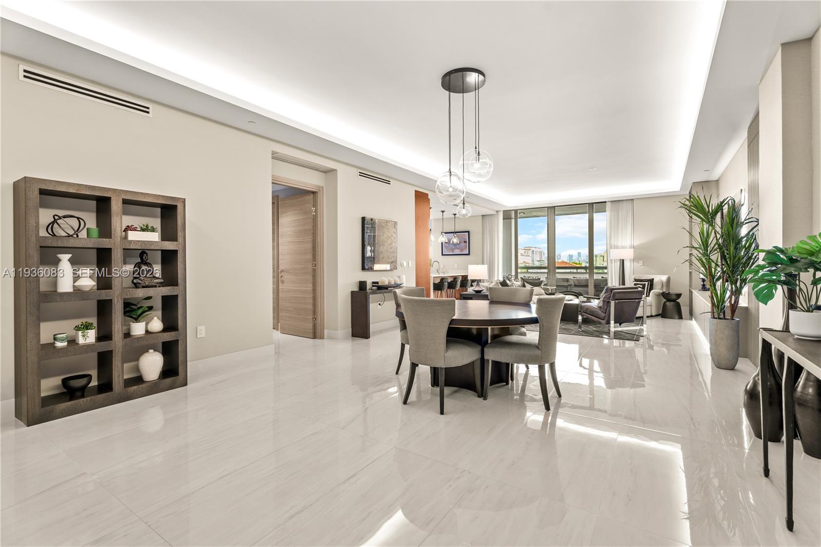 515 Valencia Ave #403 Coral Gables, FL 33134