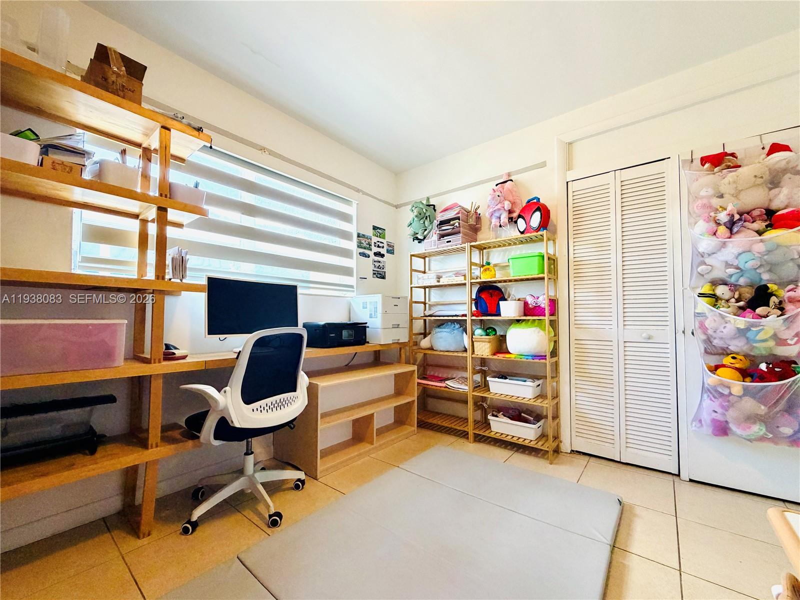 546 E 39th St Hialeah, FL 33013