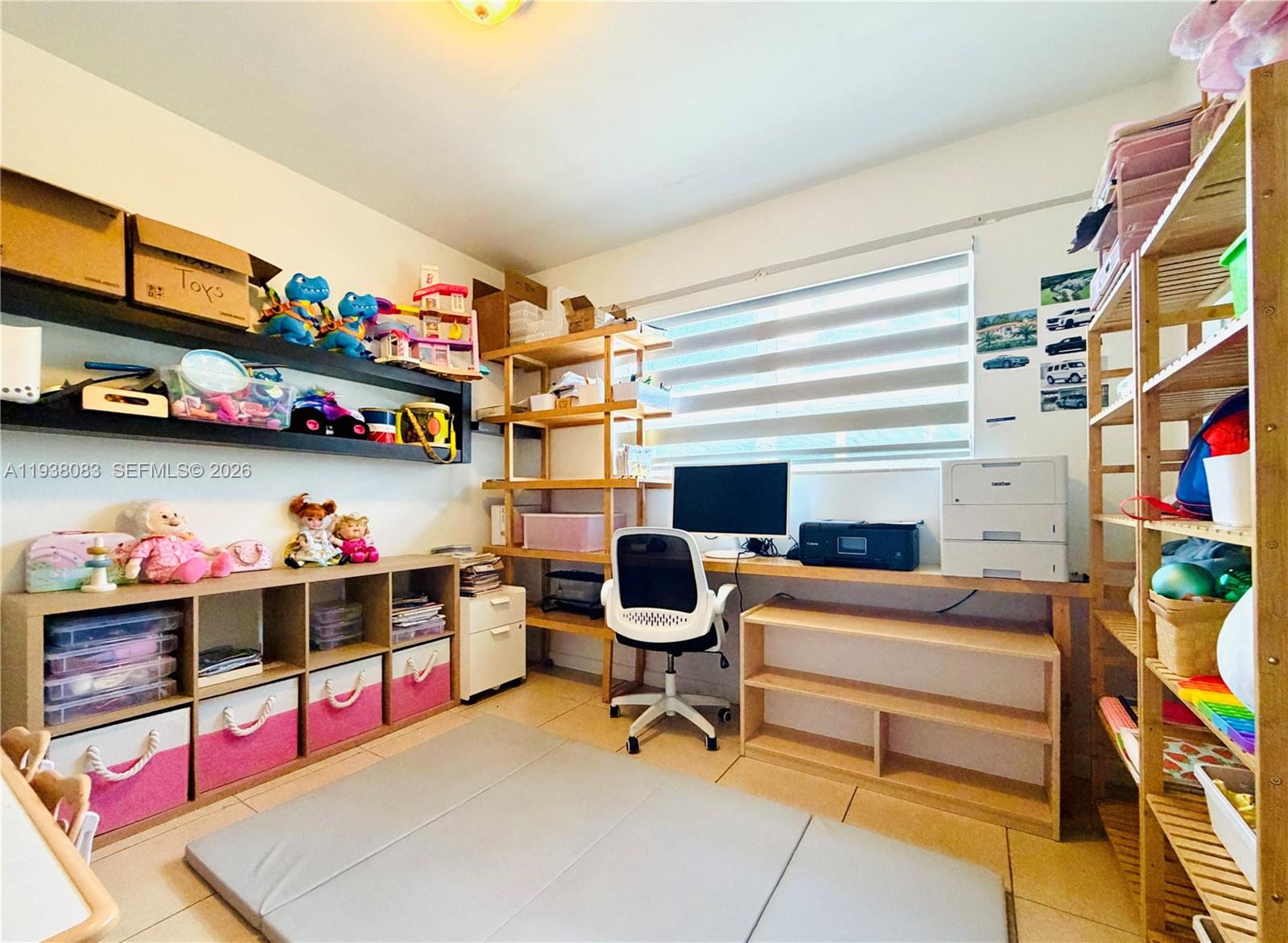 546 E 39th St Hialeah, FL 33013