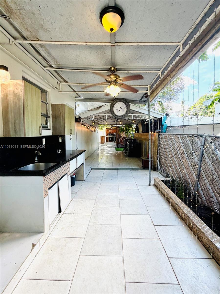 546 E 39th St Hialeah, FL 33013