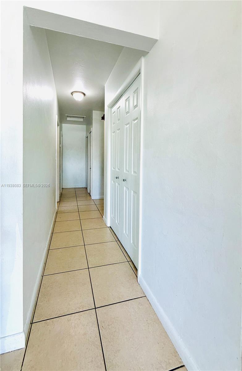 546 E 39th St Hialeah, FL 33013