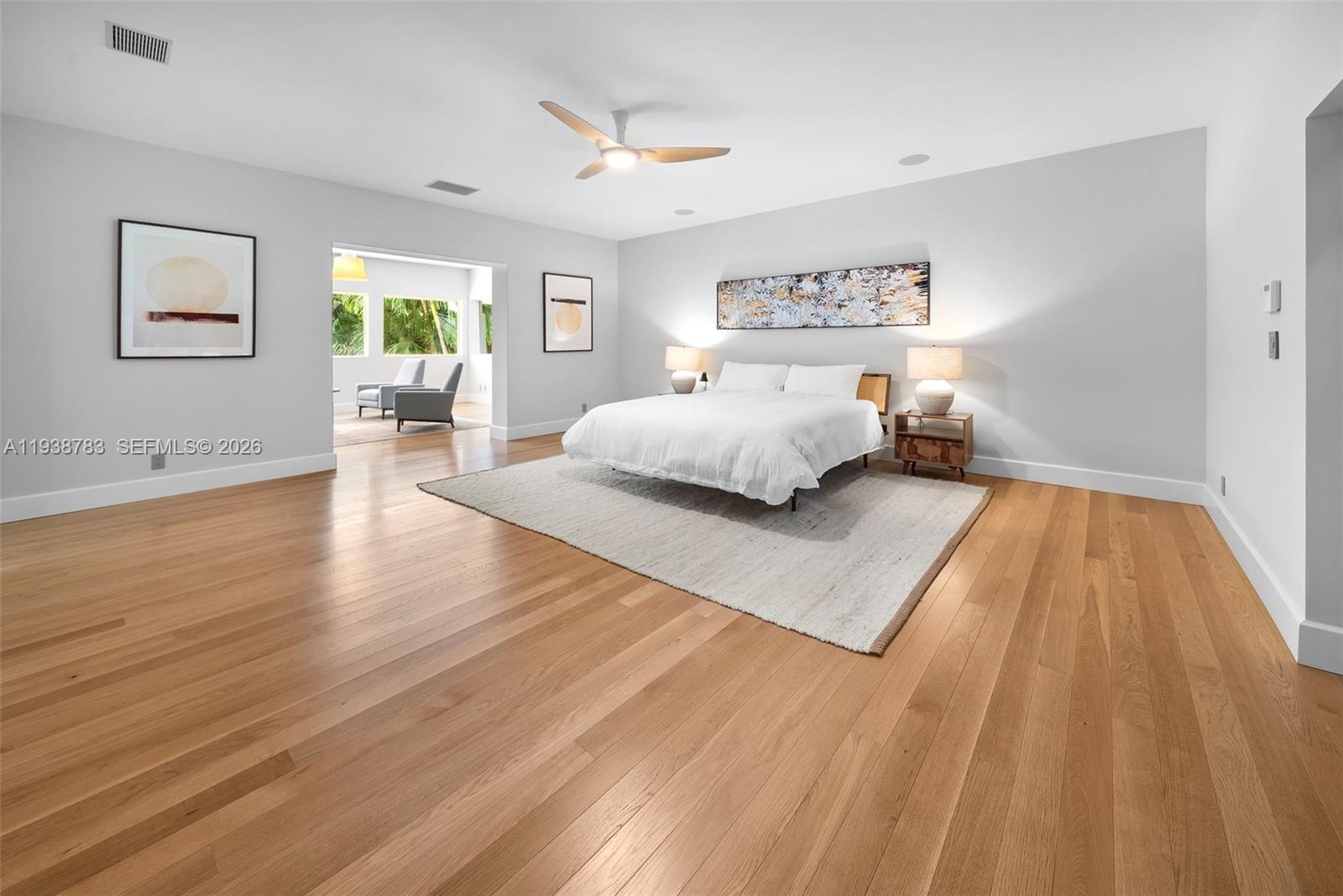 5520 Oakwood Ln Coral Gables, FL 33156