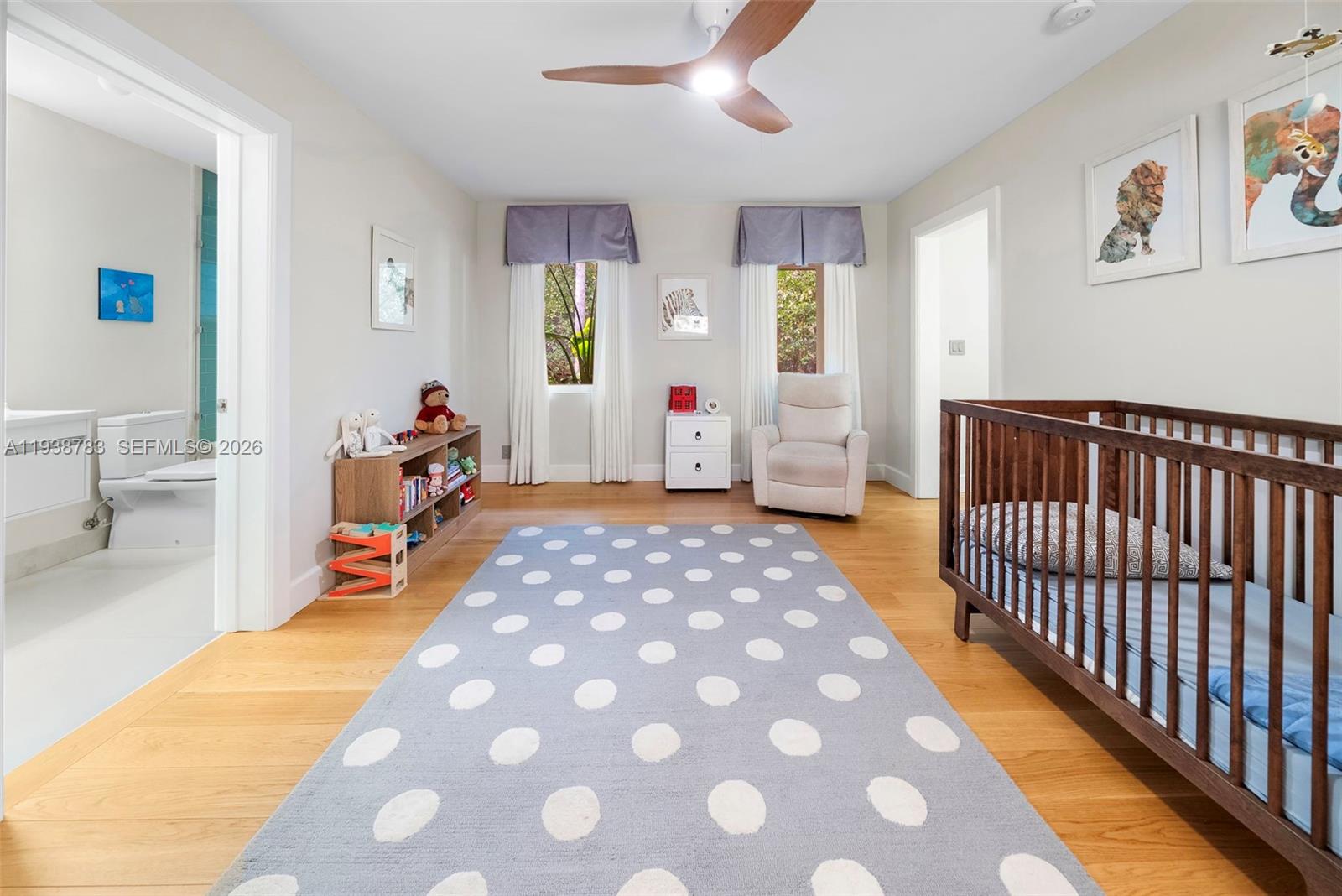 5520 Oakwood Ln Coral Gables, FL 33156