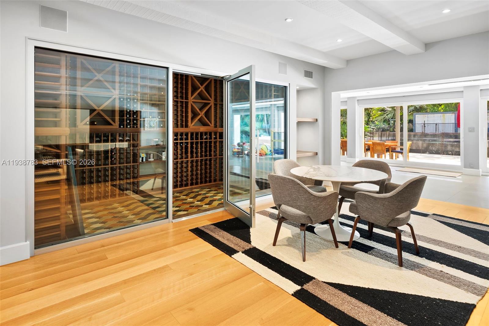 5520 Oakwood Ln Coral Gables, FL 33156