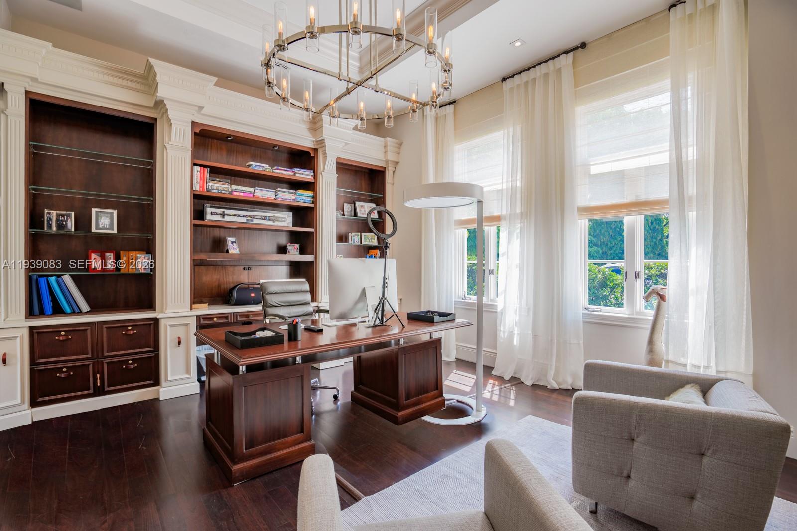 7275 Old Cutler Rd Coral Gables, FL 33143