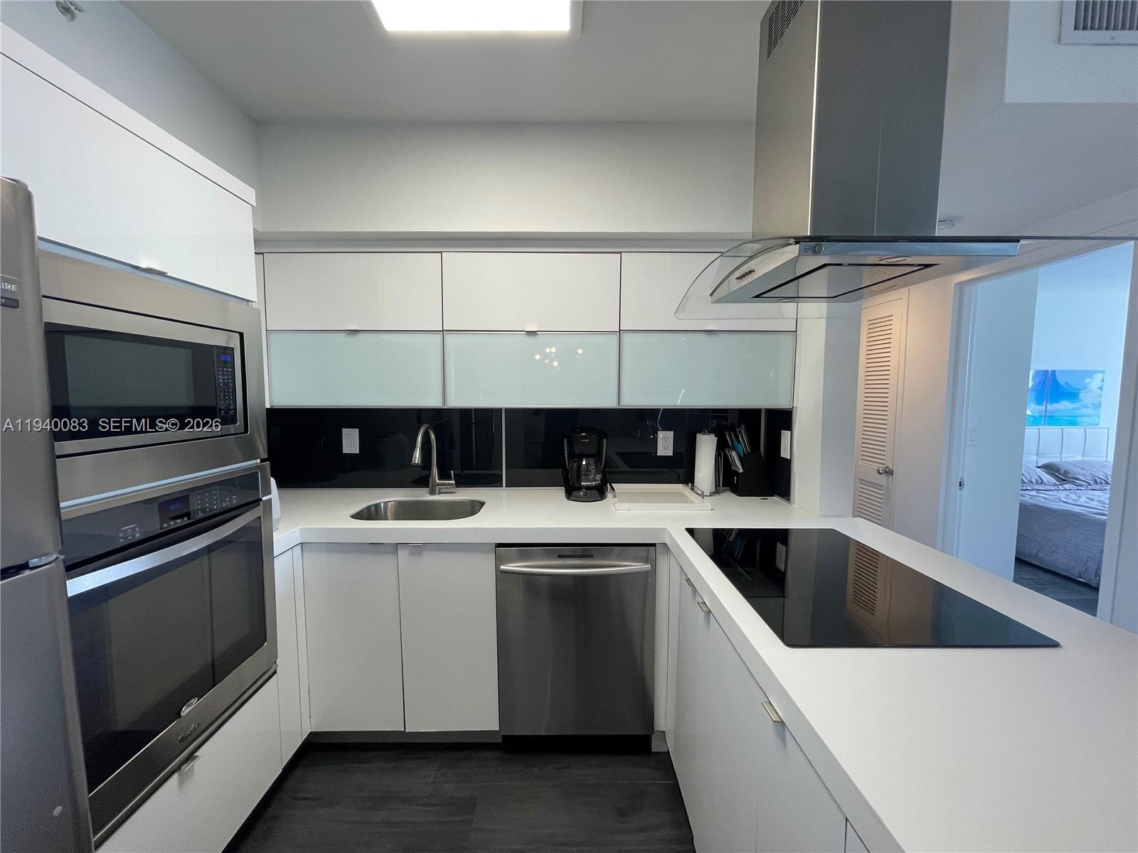 1500 Bay Rd #1118S Miami Beach, FL 33139