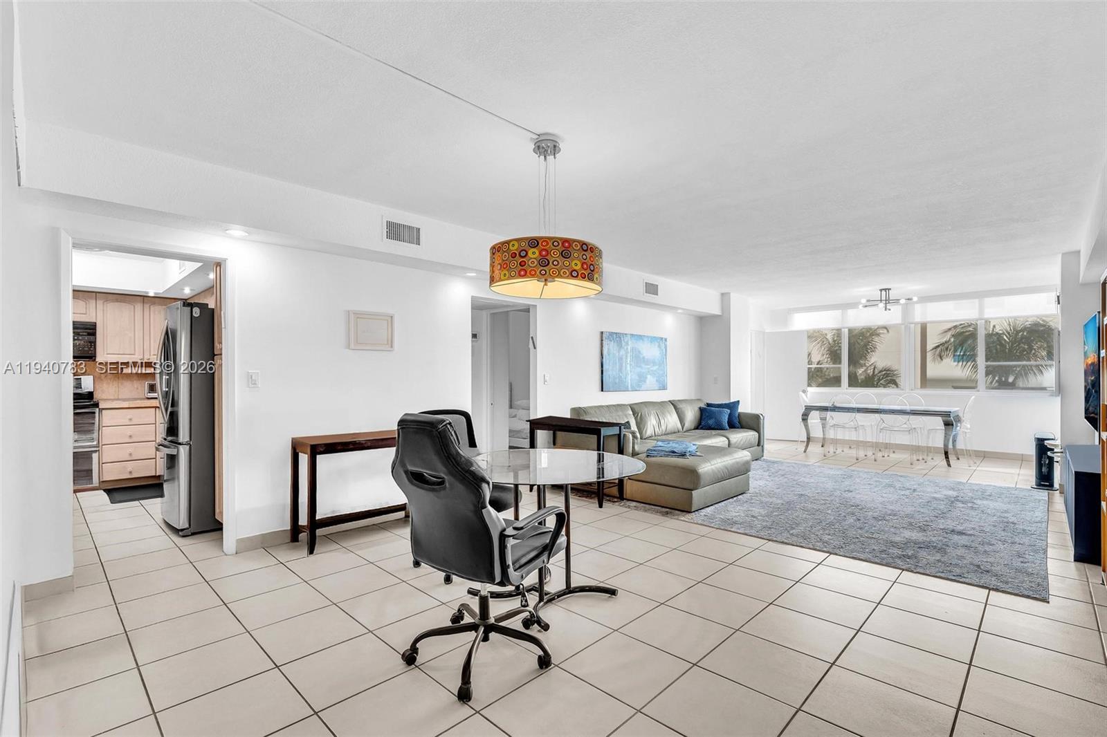 5005 Collins Ave #824 Miami Beach, FL 33140