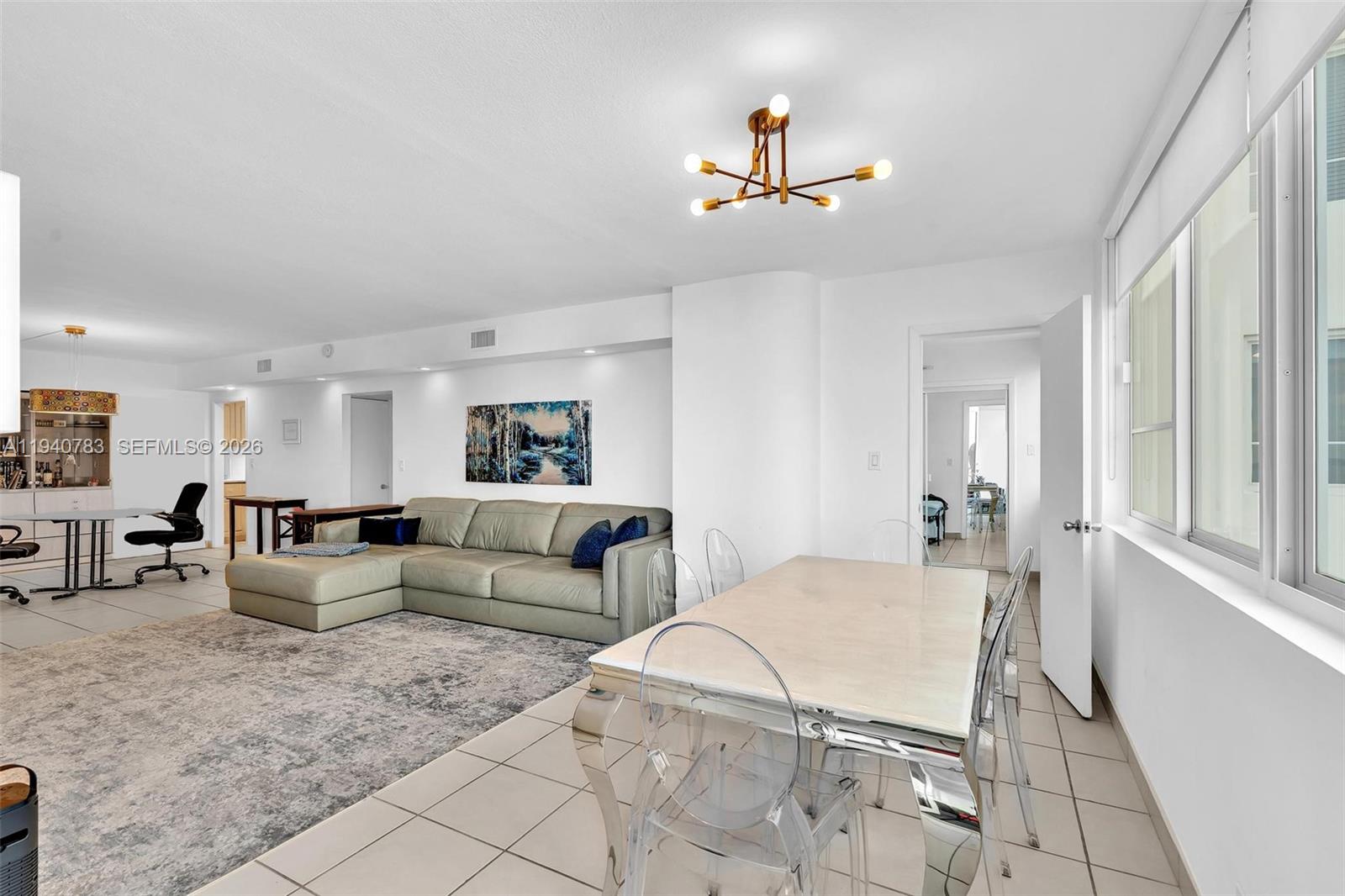 5005 Collins Ave #824 Miami Beach, FL 33140