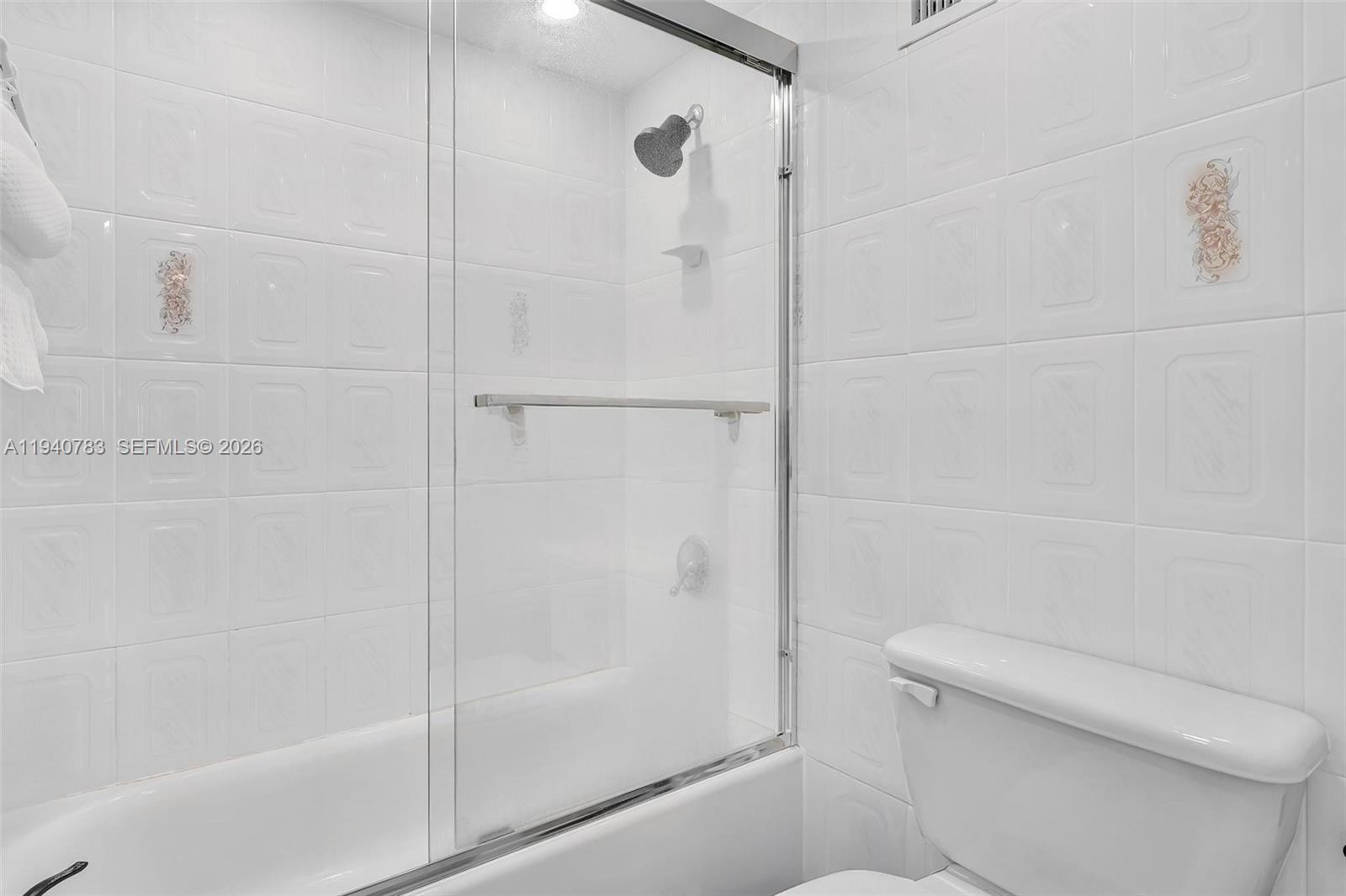 5005 Collins Ave #824 Miami Beach, FL 33140