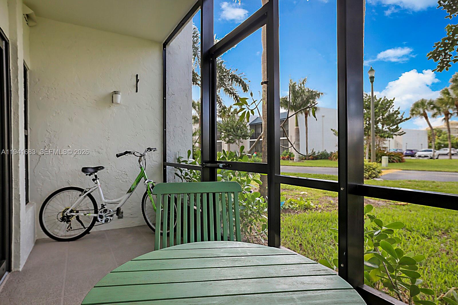 1605 S Us Hwy 1 #V6-102 Jupiter, FL 33477