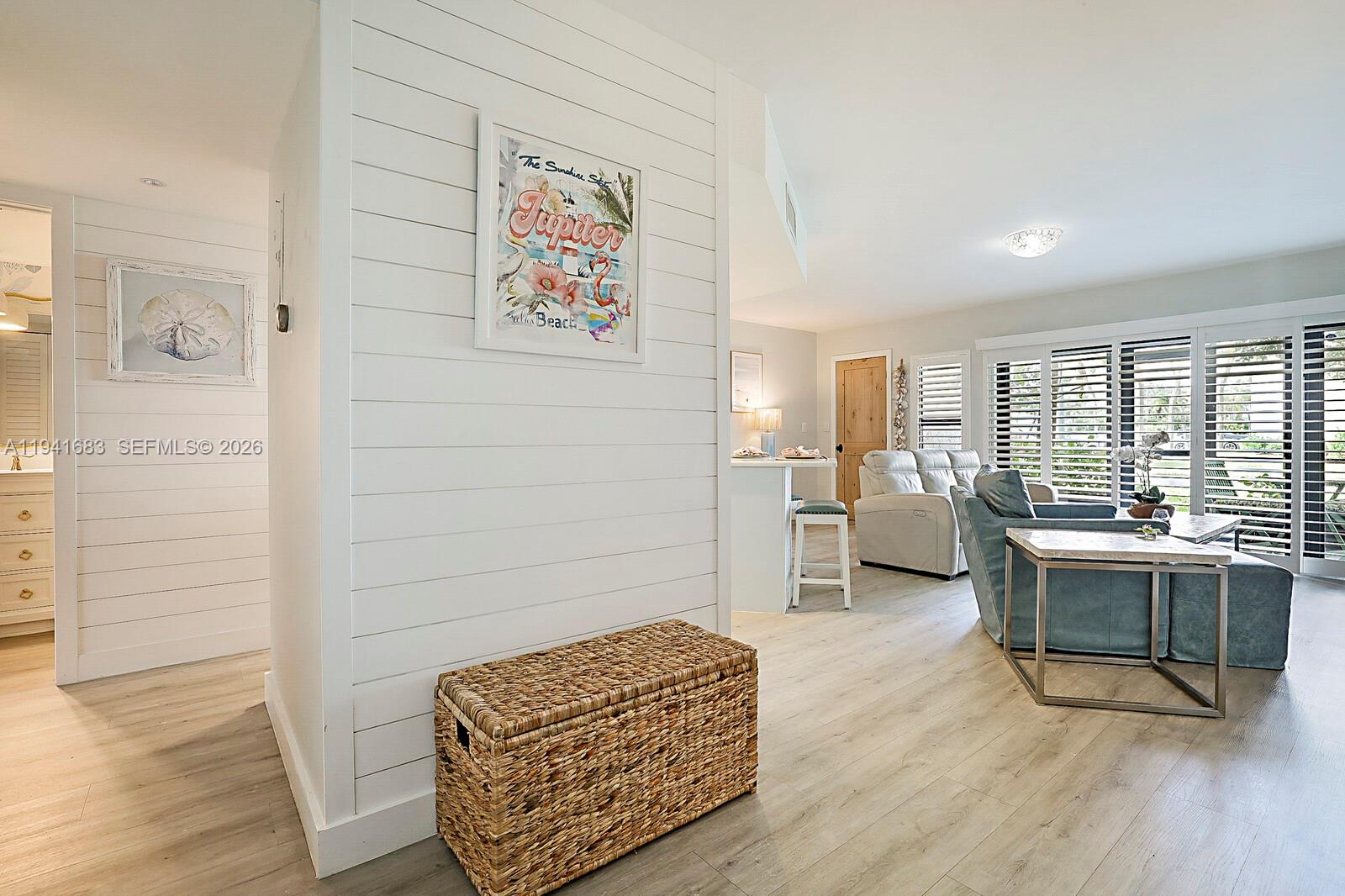 1605 S Us Hwy 1 #V6-102 Jupiter, FL 33477