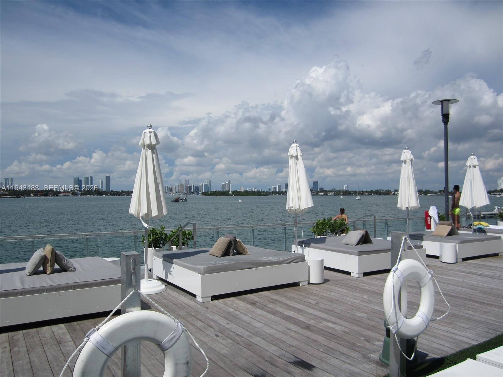 1100 West Ave #1401 Miami Beach, FL 33139